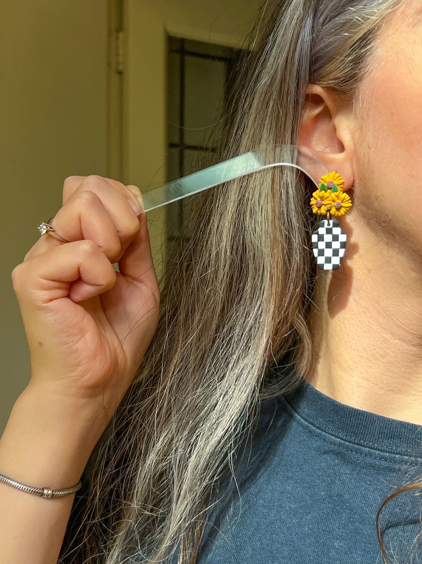 Checkered Bloom Sunflower Dangle Earrings - hazalcrafts